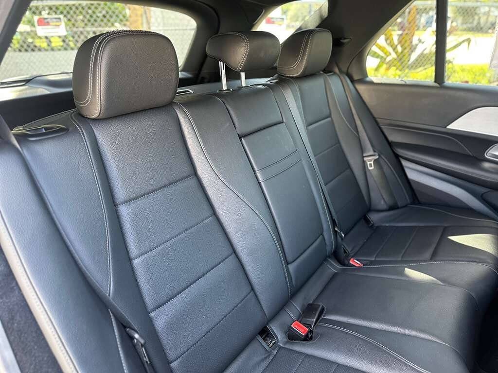 Used 2024 Mercedes-Benz GLE 450e 4MATIC image 12