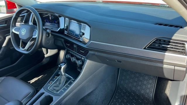 Used 2023 Volkswagen Jetta SE image 68