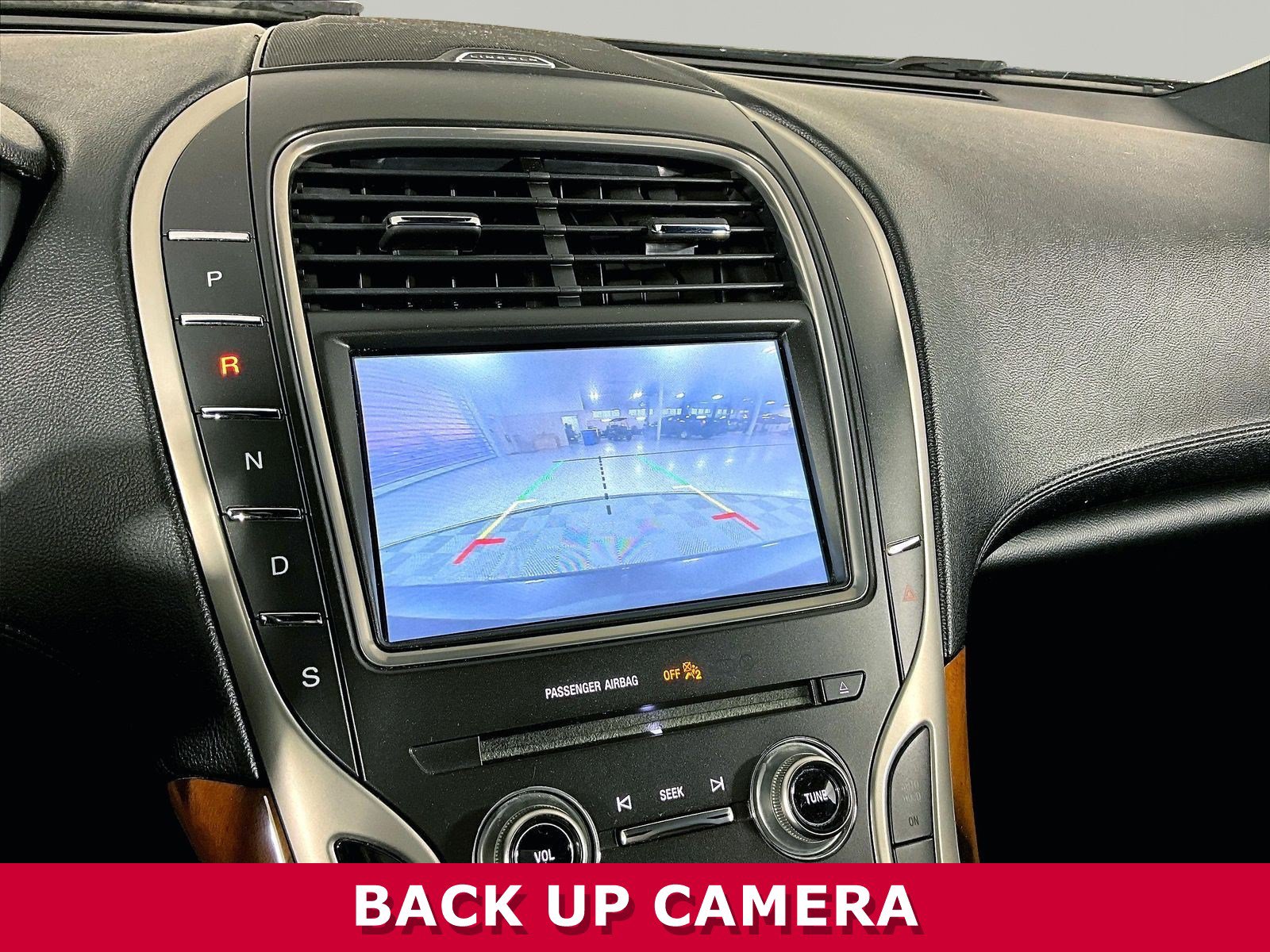 Used 2018 Lincoln MKX Select w/ Select Plus Package AWD/4WD image 14