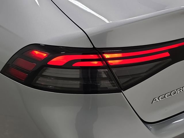 Used 2023 Honda Accord EX image 31