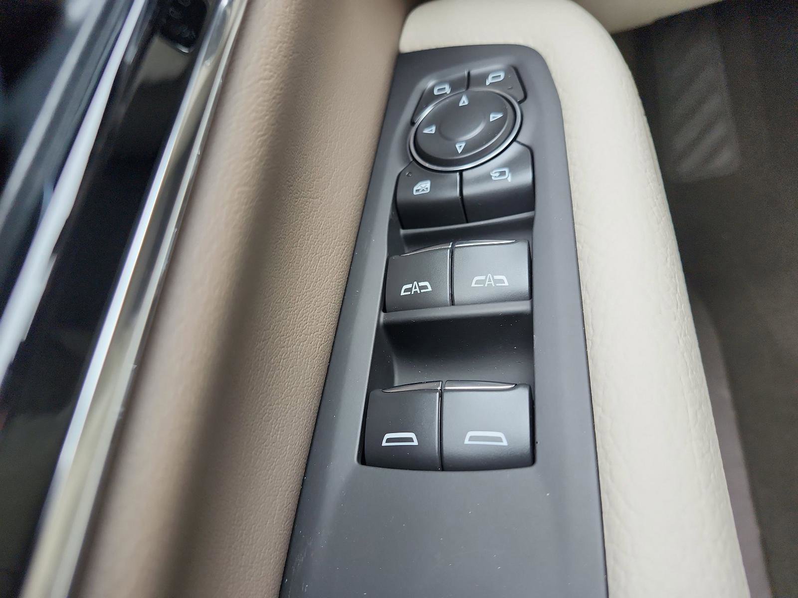 New 2026 GMC Yukon Denali w/ Denali Reserve Package AWD/4WD image 18