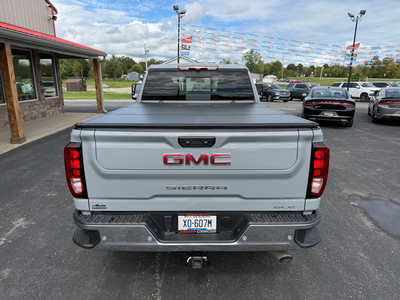 Used 2024 GMC Sierra 2500 SLE w/ SLE Value Package; image 5