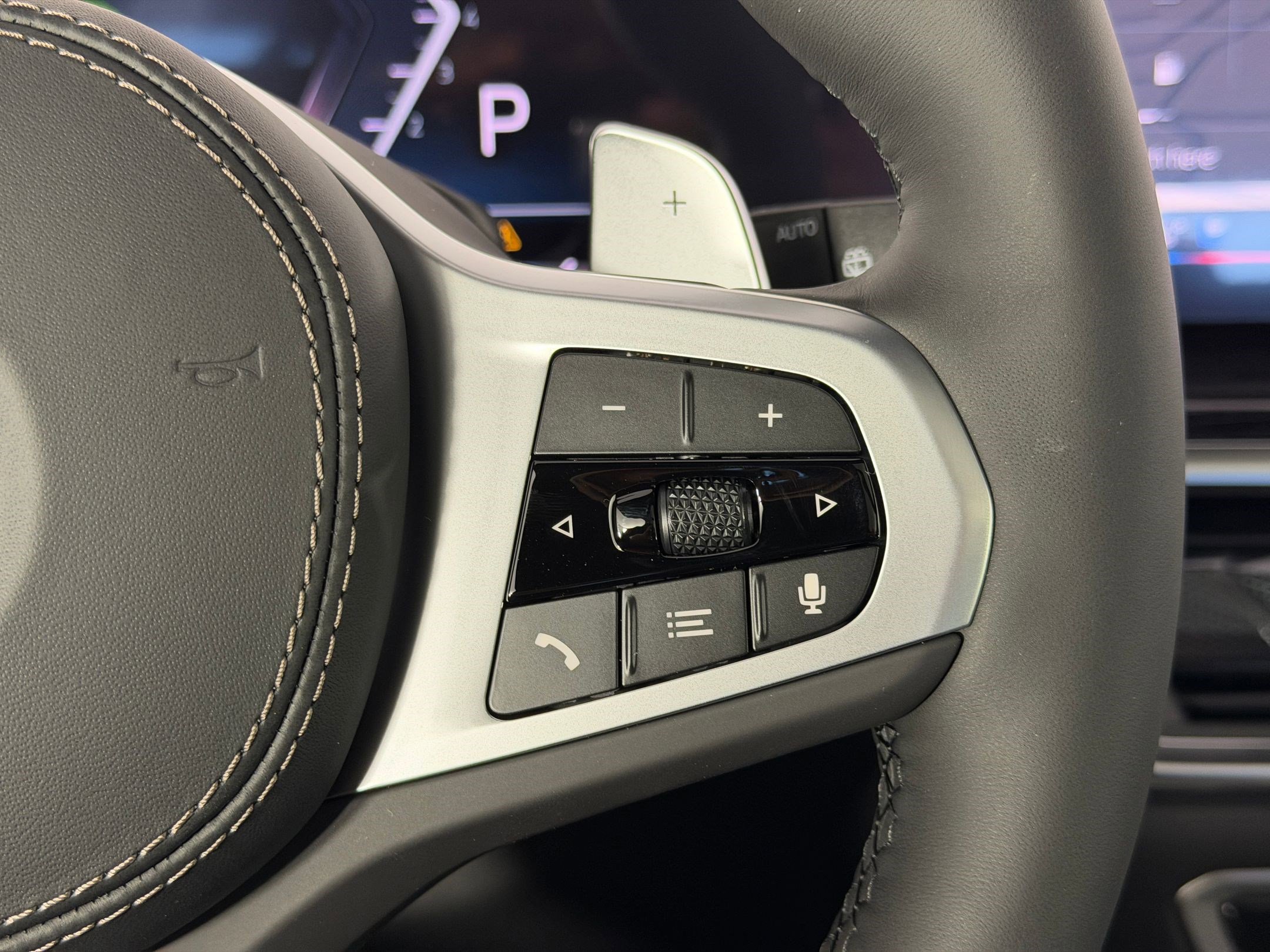 New 2026 BMW X5 sDrive40i w/ M Sport Package image 27