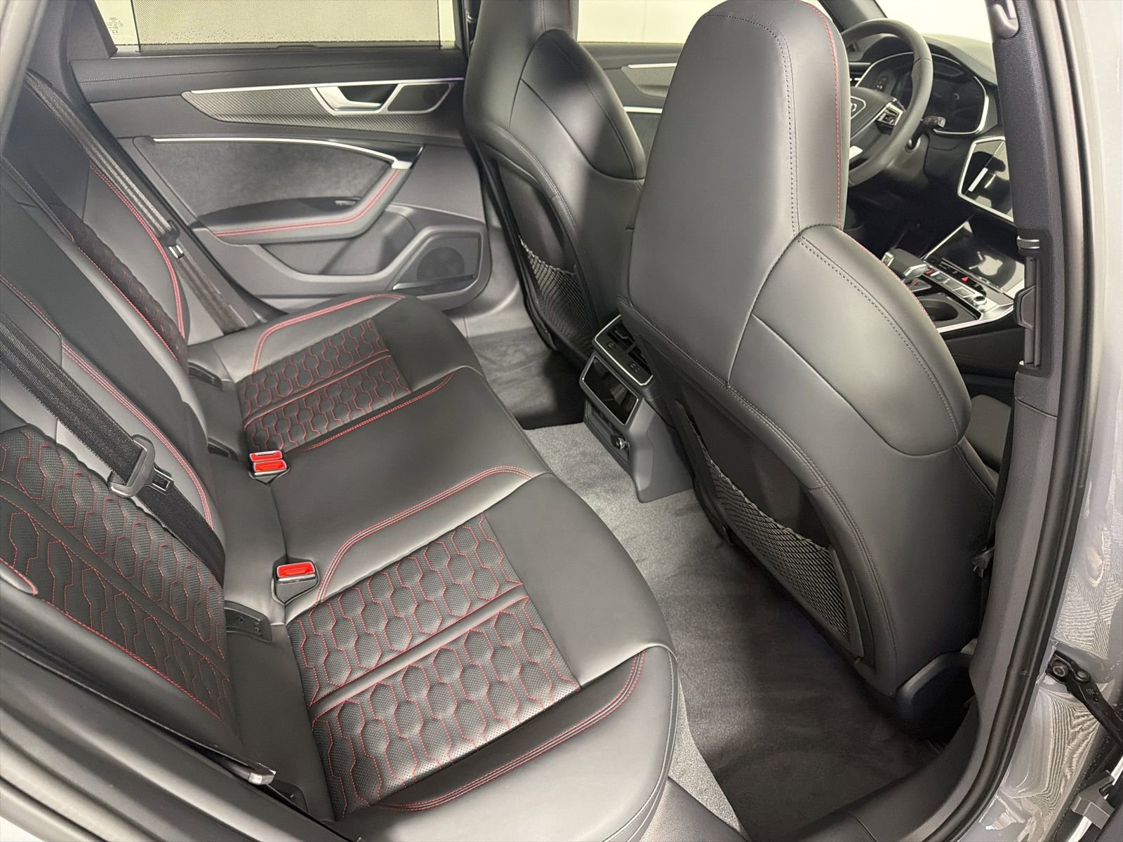 New 2026 Audi RS 6 performance image 14