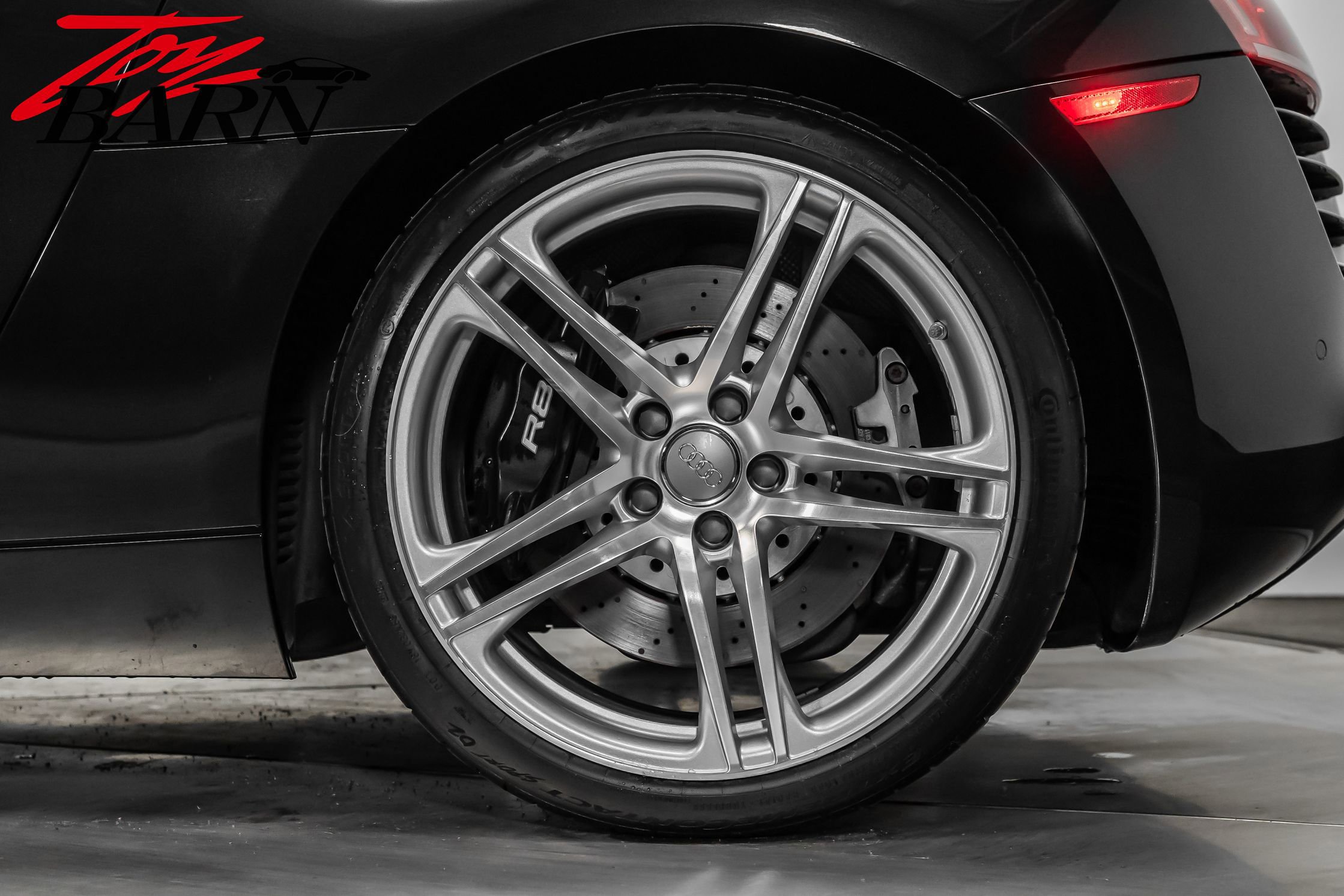 Used 2008 Audi R8 V8 image 21