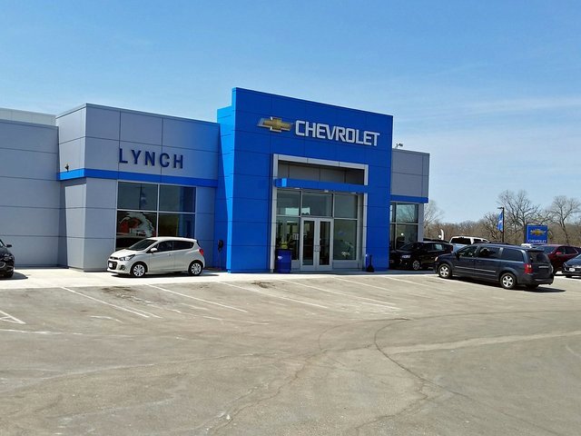 Used 2024 Chevrolet Trax LT w/ Sunroof Package image 38