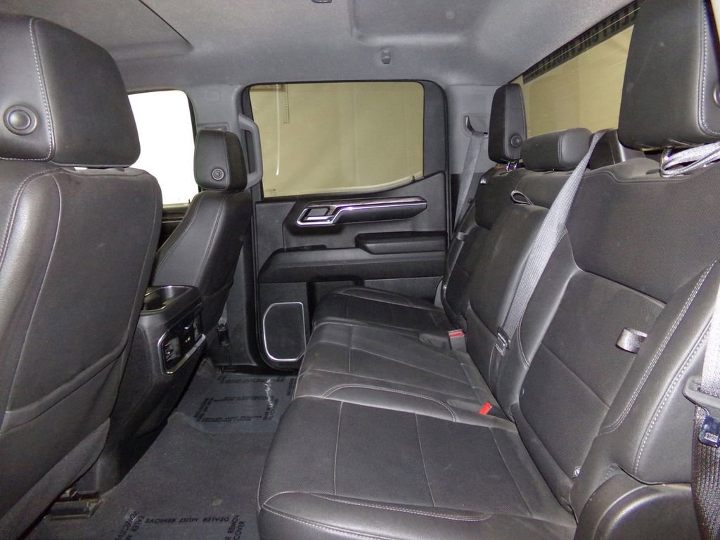 Used 2023 Chevrolet Silverado 1500 LTZ image 14