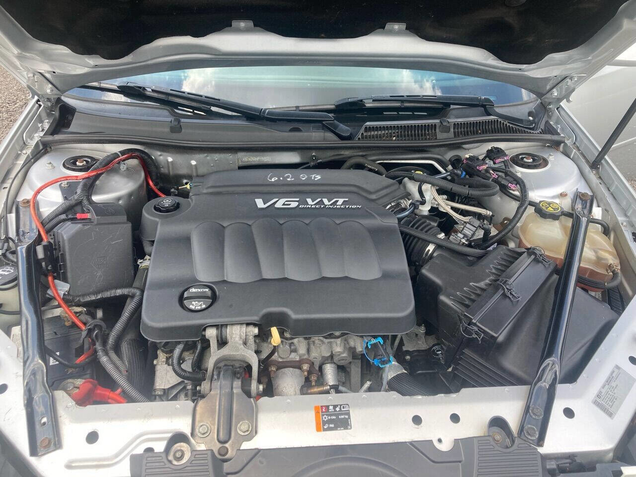 Used 2014 Chevrolet Impala LT w/ LT Sunroof Package image 10