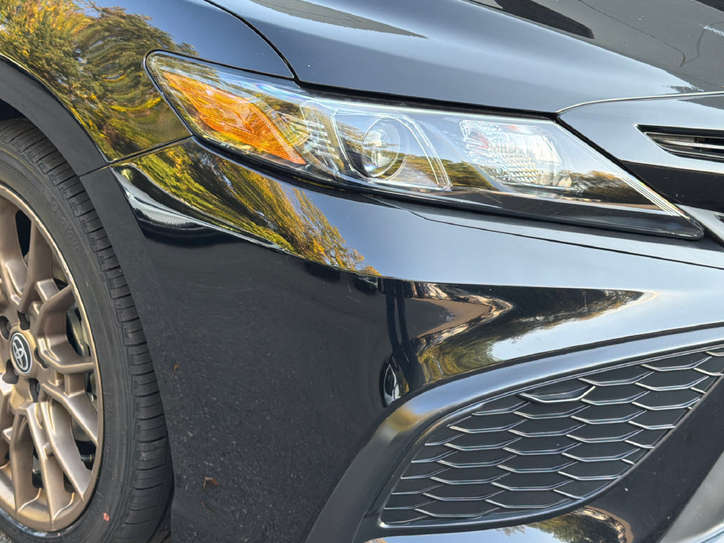 Used 2024 Toyota Camry SE w/ Convenience Package FWD image 8