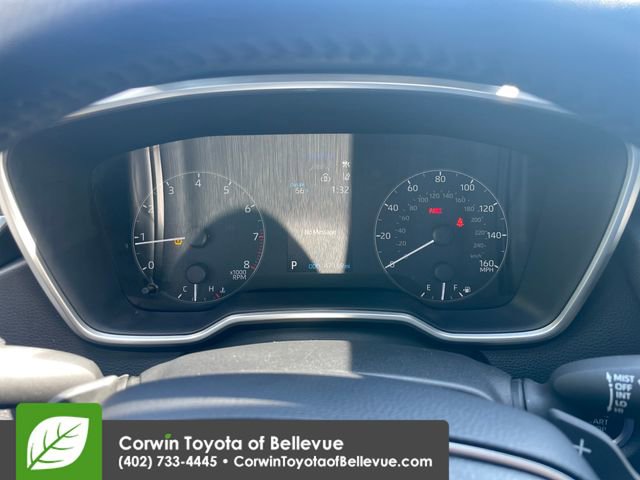 Used 2024 Toyota Corolla SE FWD image 9