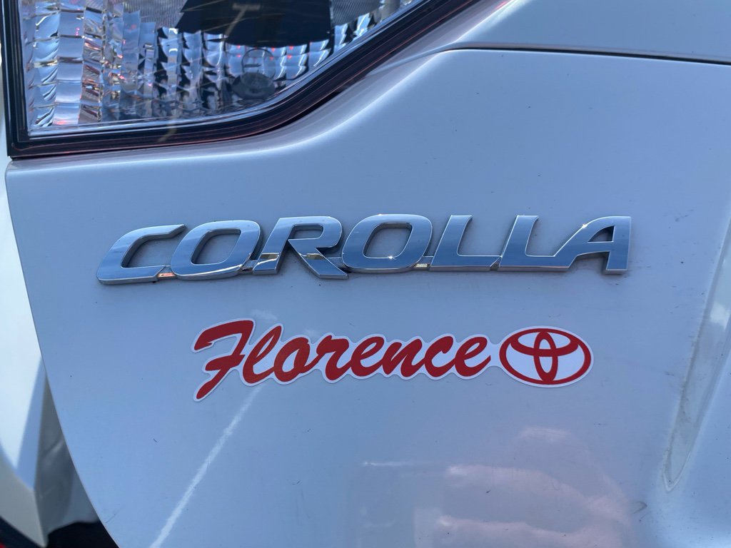 Used 2024 Toyota Corolla SE image 11
