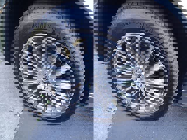 Used 2021 Mercedes-Benz GLE 350 4MATIC image 8