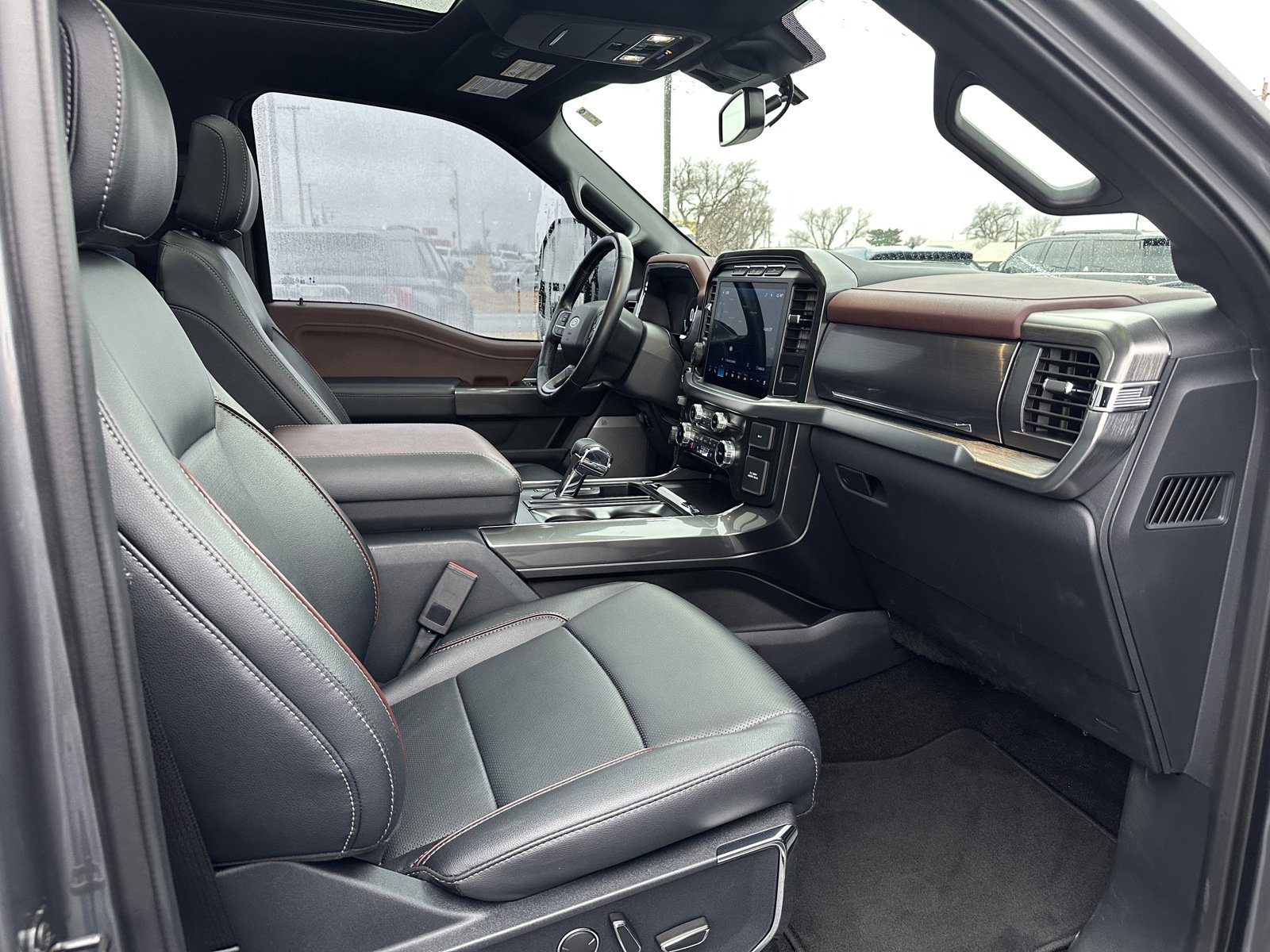 Used 2023 Ford F150 Lariat w/ Equipment Group 502A High image 10