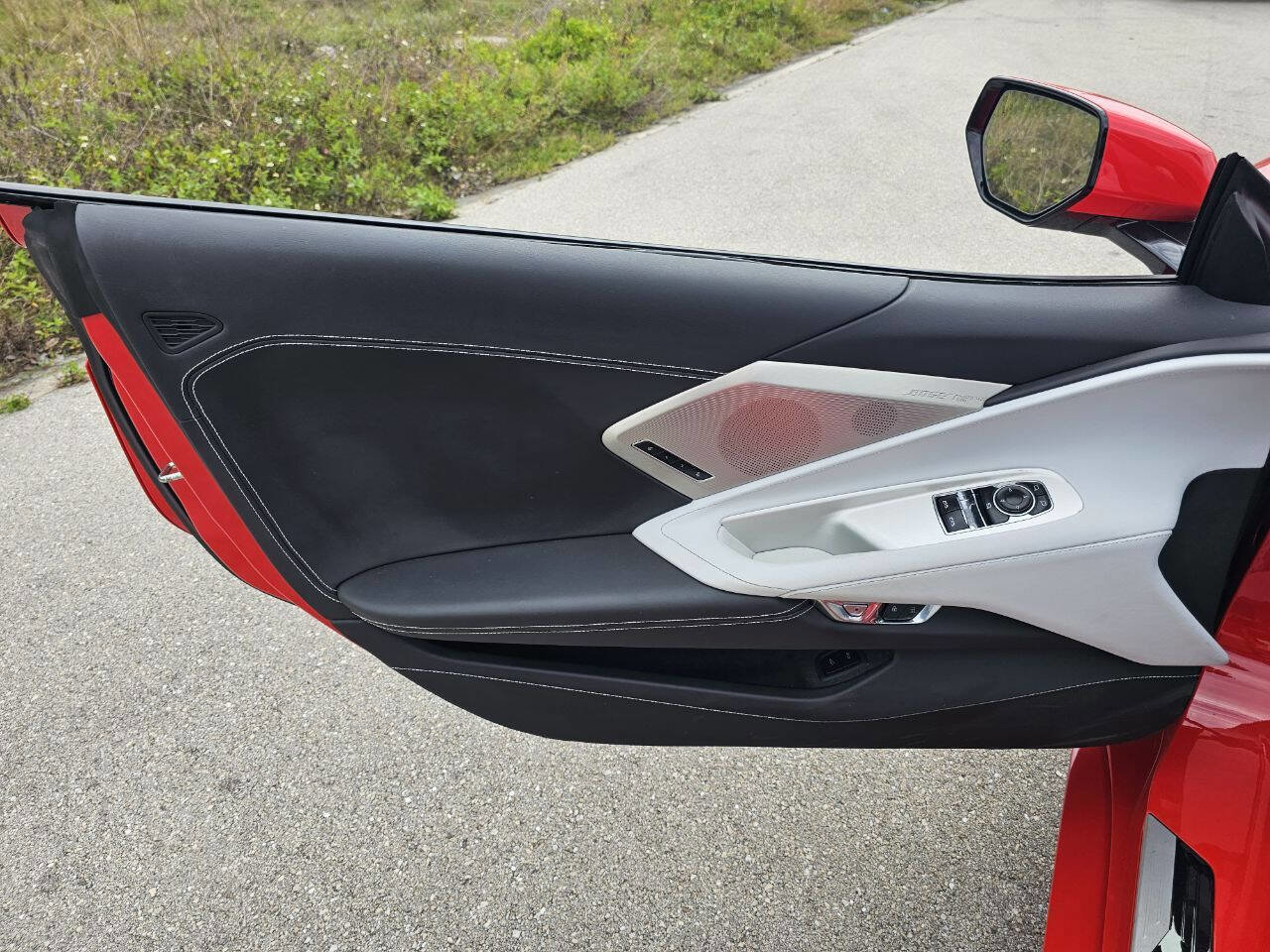 Used 2020 Chevrolet Corvette Stingray Preferred Cpe w/ 2LT Preferred Equipment Group image 36