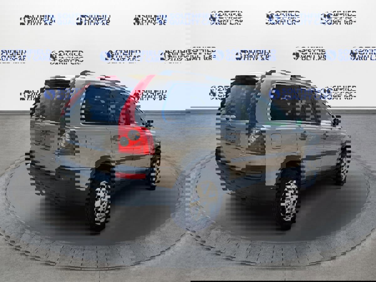 Used 2004 Volvo XC90 2.5T image 7