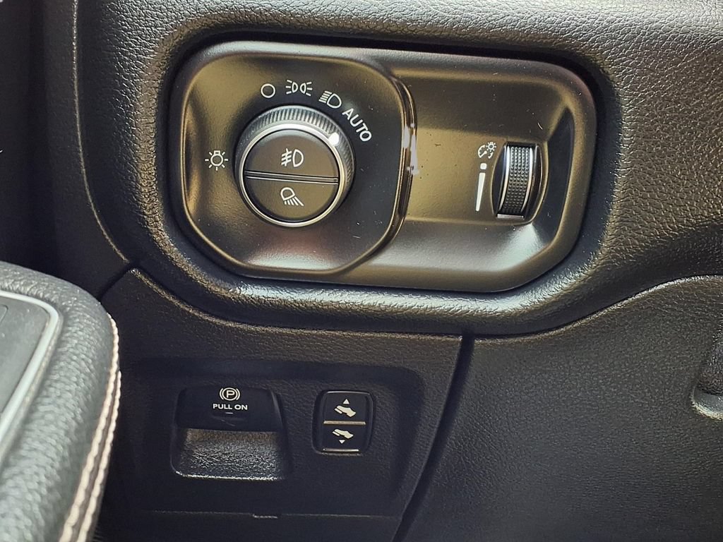 Used 2020 RAM 1500 Rebel w/ Rebel Level 2 Equipment Group AWD/4WD image 16