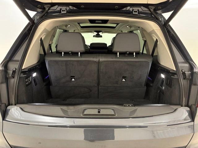 Used 2020 BMW X7 xDrive40i w/ Premium Package image 17