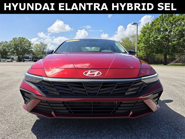 Used 2025 Hyundai Elantra SEL image 8