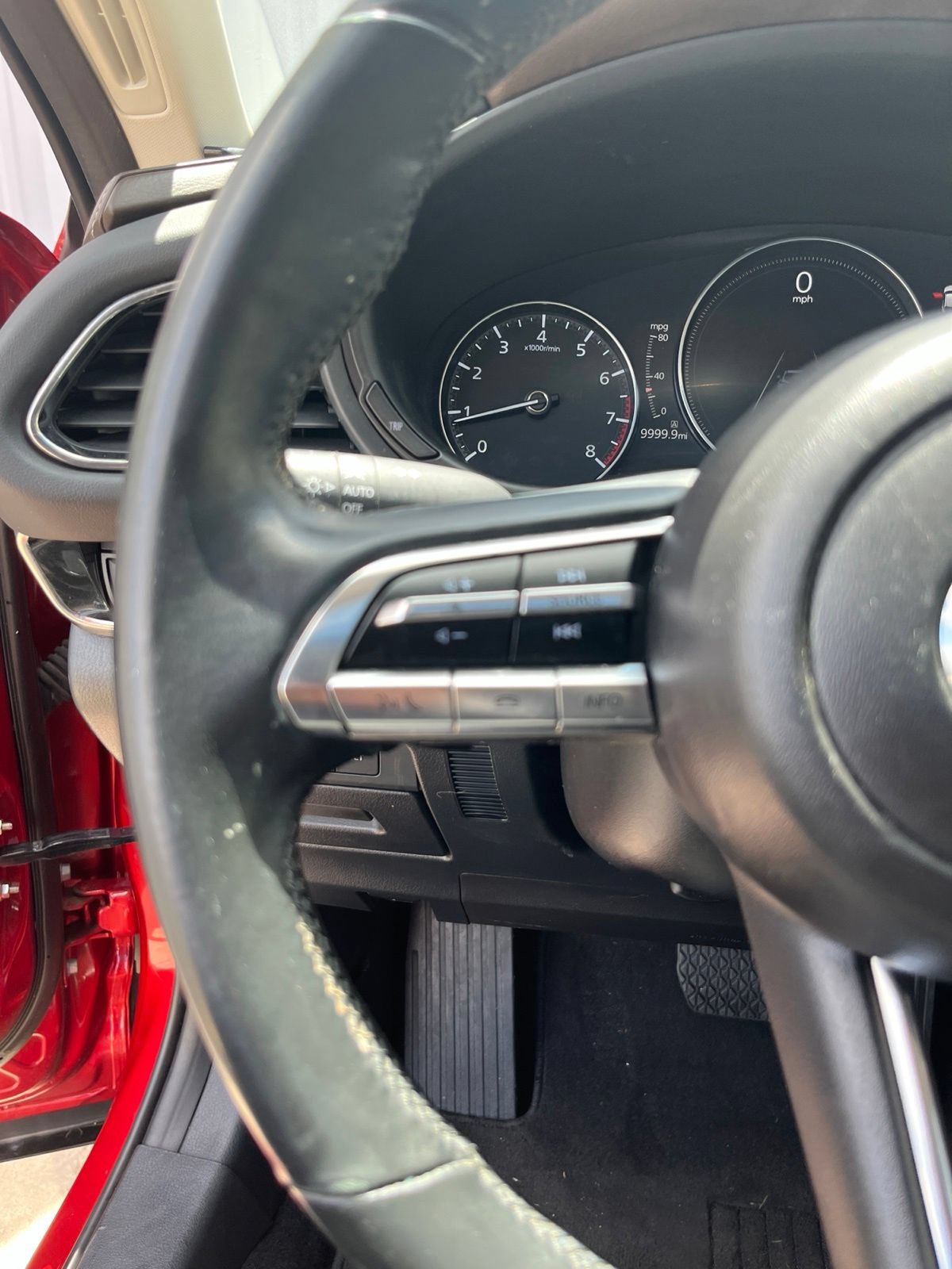 Used 2021 MAZDA CX-30 FWD 2.5 S w/ Premium Package image 21