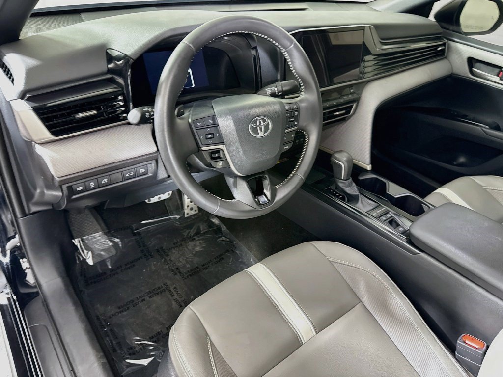 Used 2026 Toyota Camry SE FWD image 22