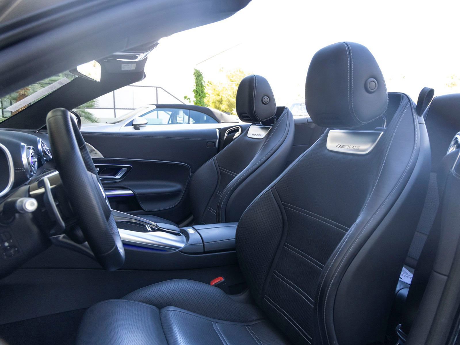 Used 2023 Mercedes-Benz SL 63 AMG 4MATIC image 14