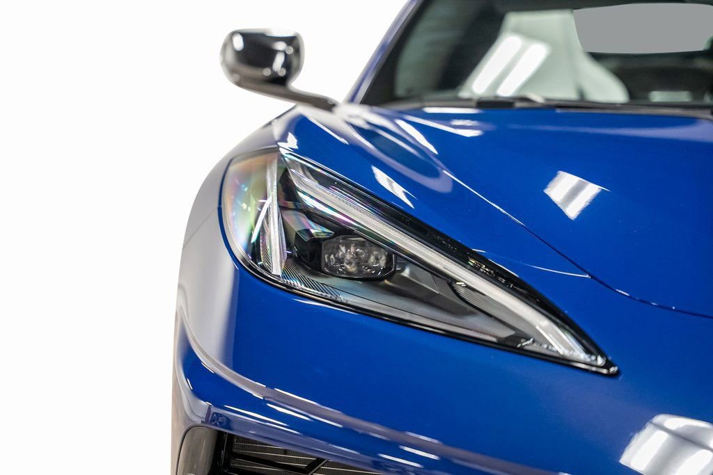 Used 2025 Chevrolet Corvette Stingray Coupe image 3