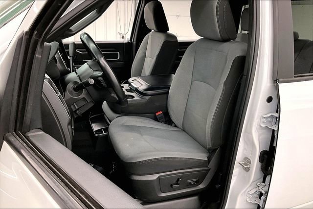 Used 2024 RAM 2500 Big Horn AWD/4WD image 23