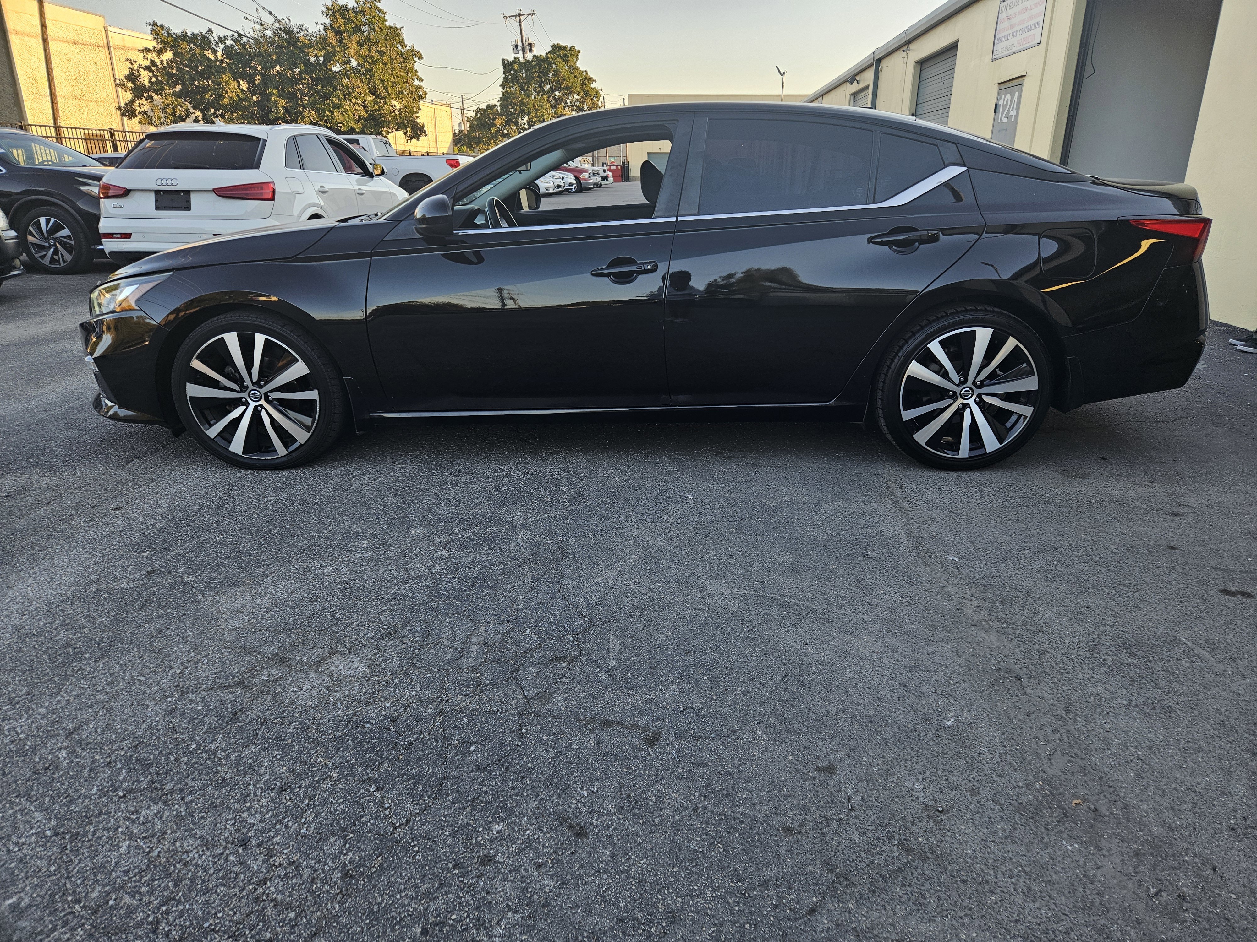 Used 2020 Nissan Altima 2.5 SR image 7