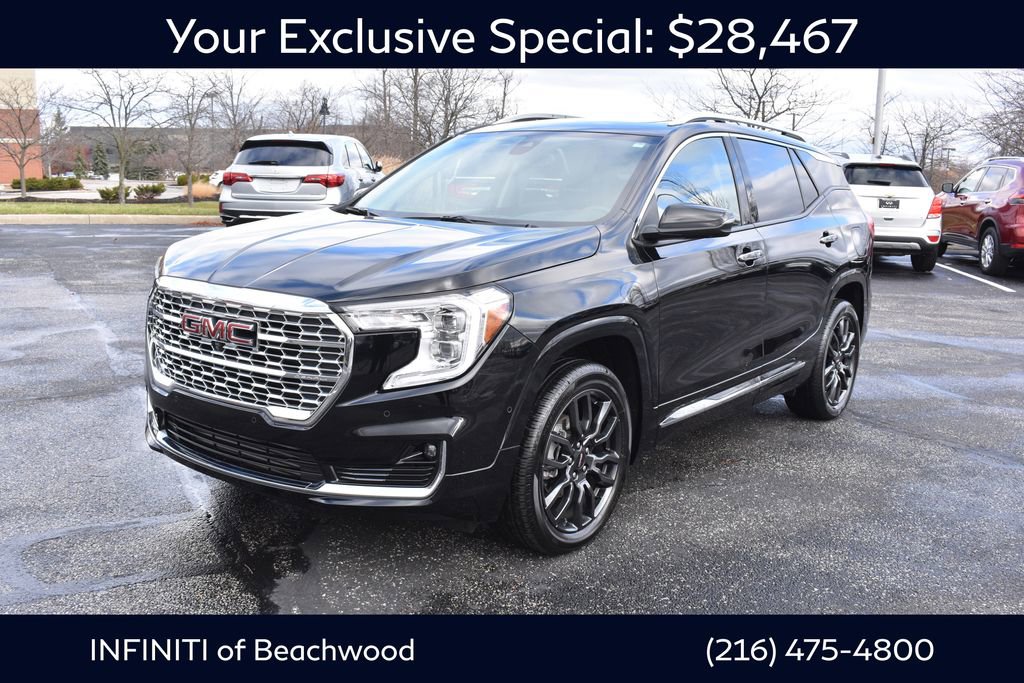 Used 2022 GMC Terrain Denali w/ Black Diamond Edition