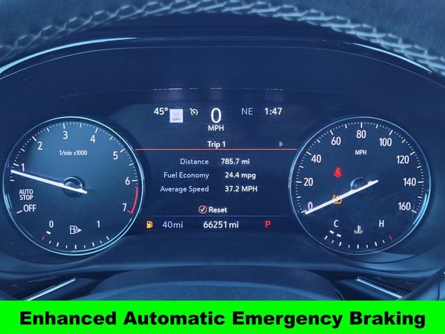 Used 2021 Buick Envision Avenir w/ Technology Package II image 24