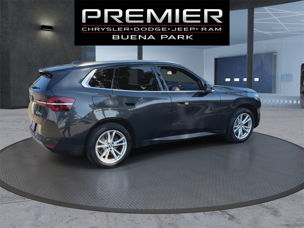 Used 2025 BMW X3 xDrive30i w/ Premium Package image 8