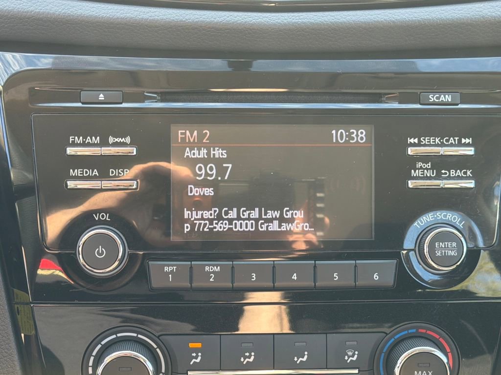 Used 2018 Nissan Rogue Sport S w/ S Appearance Package image 25