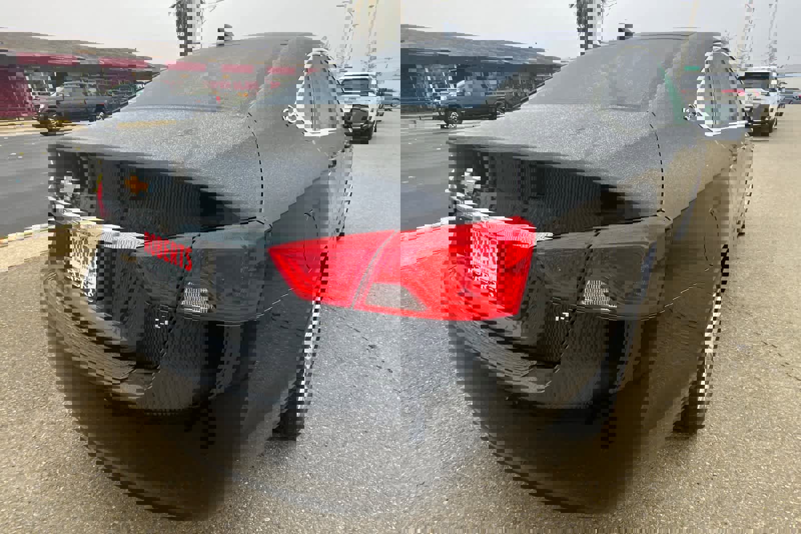 Used 2015 Chevrolet Impala LT image 2