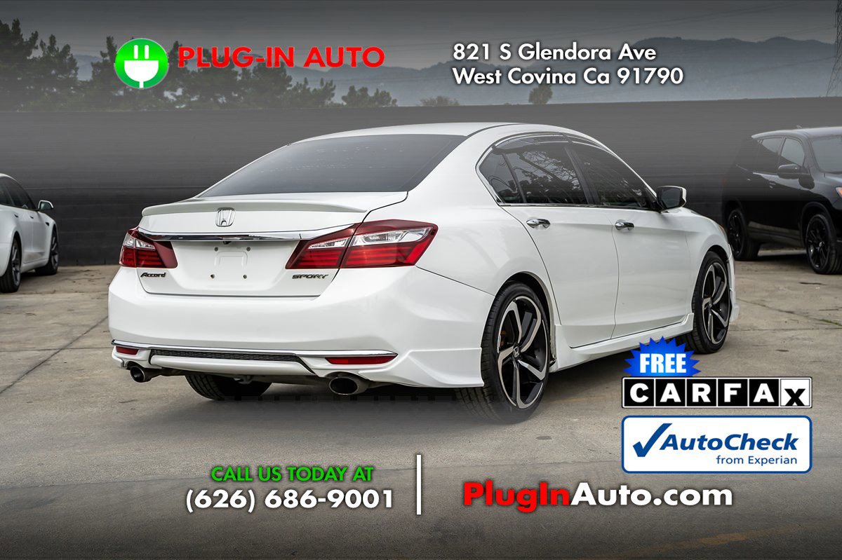Used 2017 Honda Accord Sport image 4