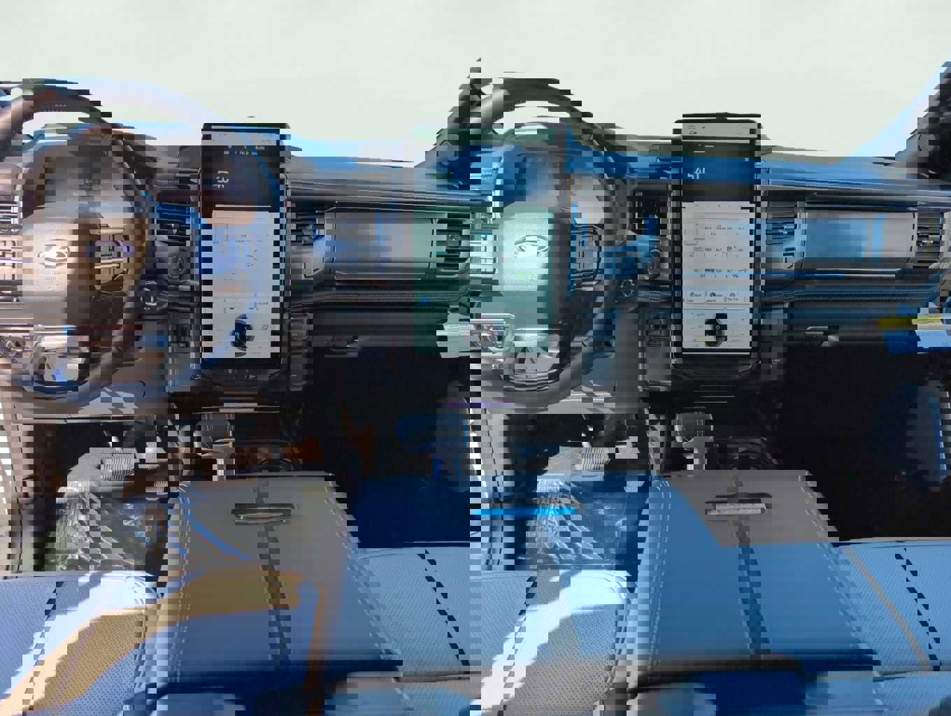 New 2025 Ford F150 Lightning Platinum image 11