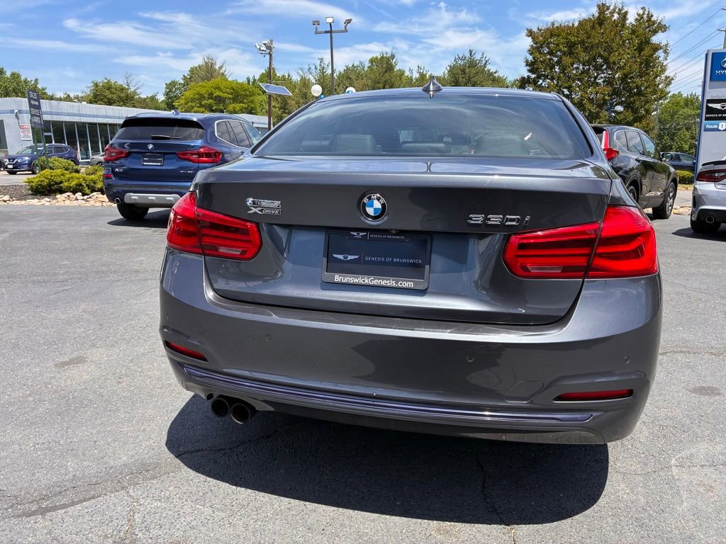 Used 2018 BMW 330i xDrive Sedan w/ Convenience Package AWD/4WD image 6