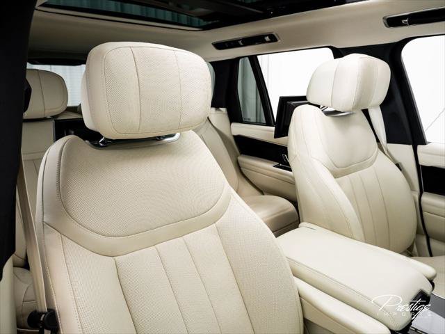 Used 2025 Land Rover Range Rover Autobiography AWD/4WD image 39