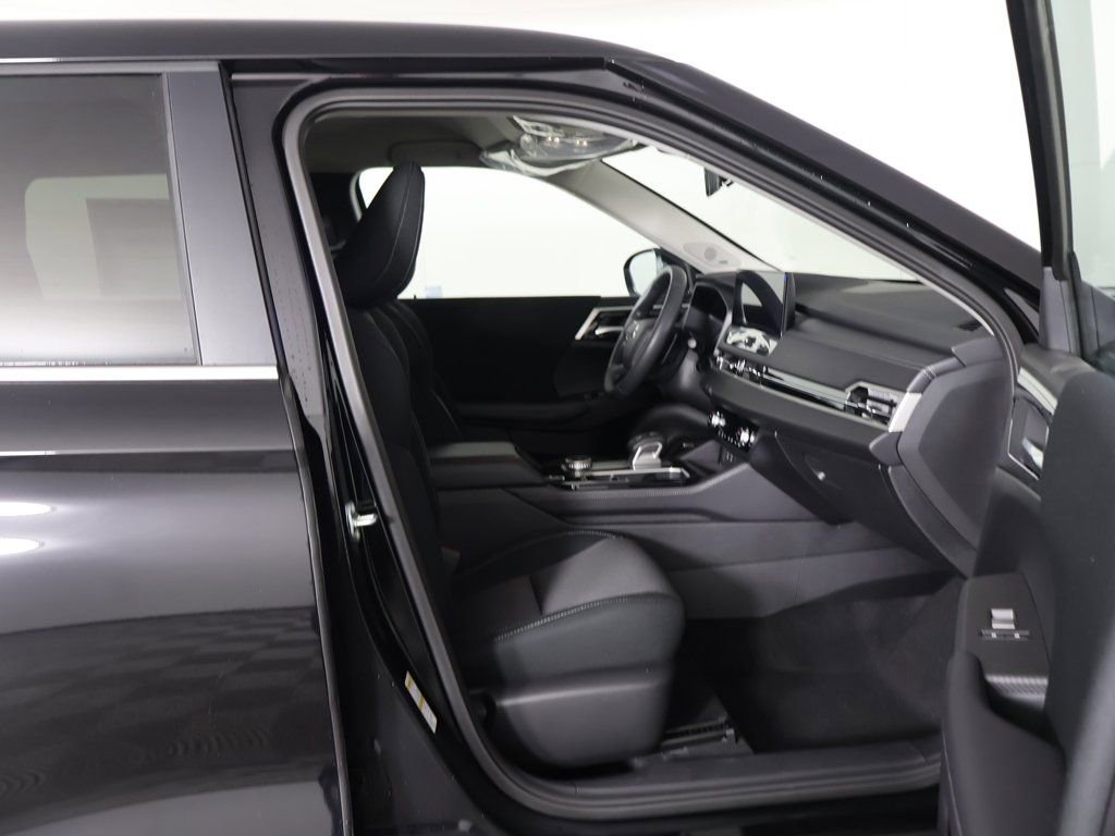 New 2026 Mitsubishi Outlander ES image 29