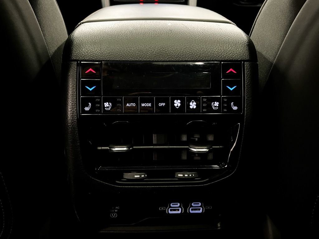 Used 2022 Jeep Grand Cherokee Summit image 29