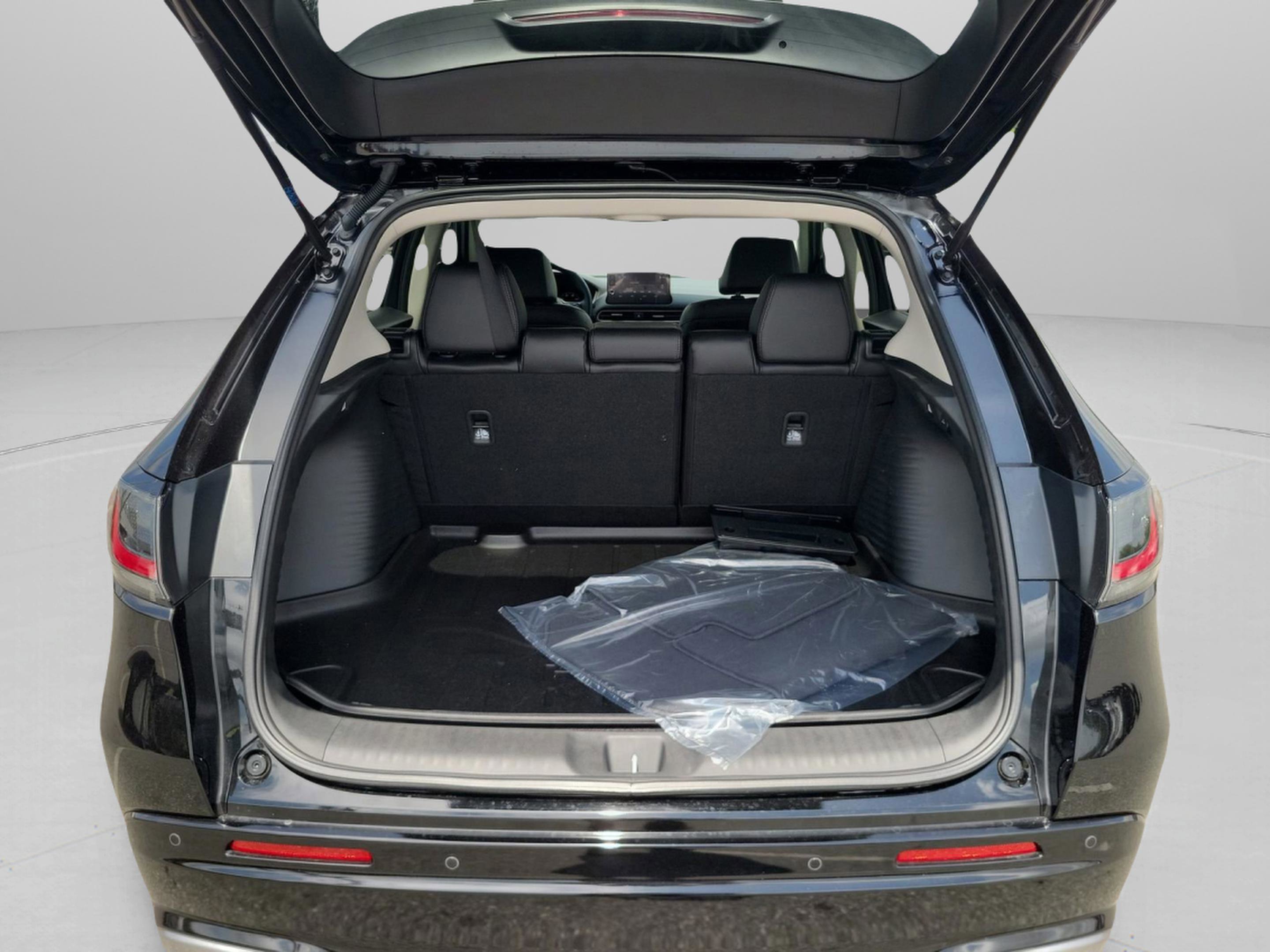 Certified 2026 Honda HR-V EX-L image 28