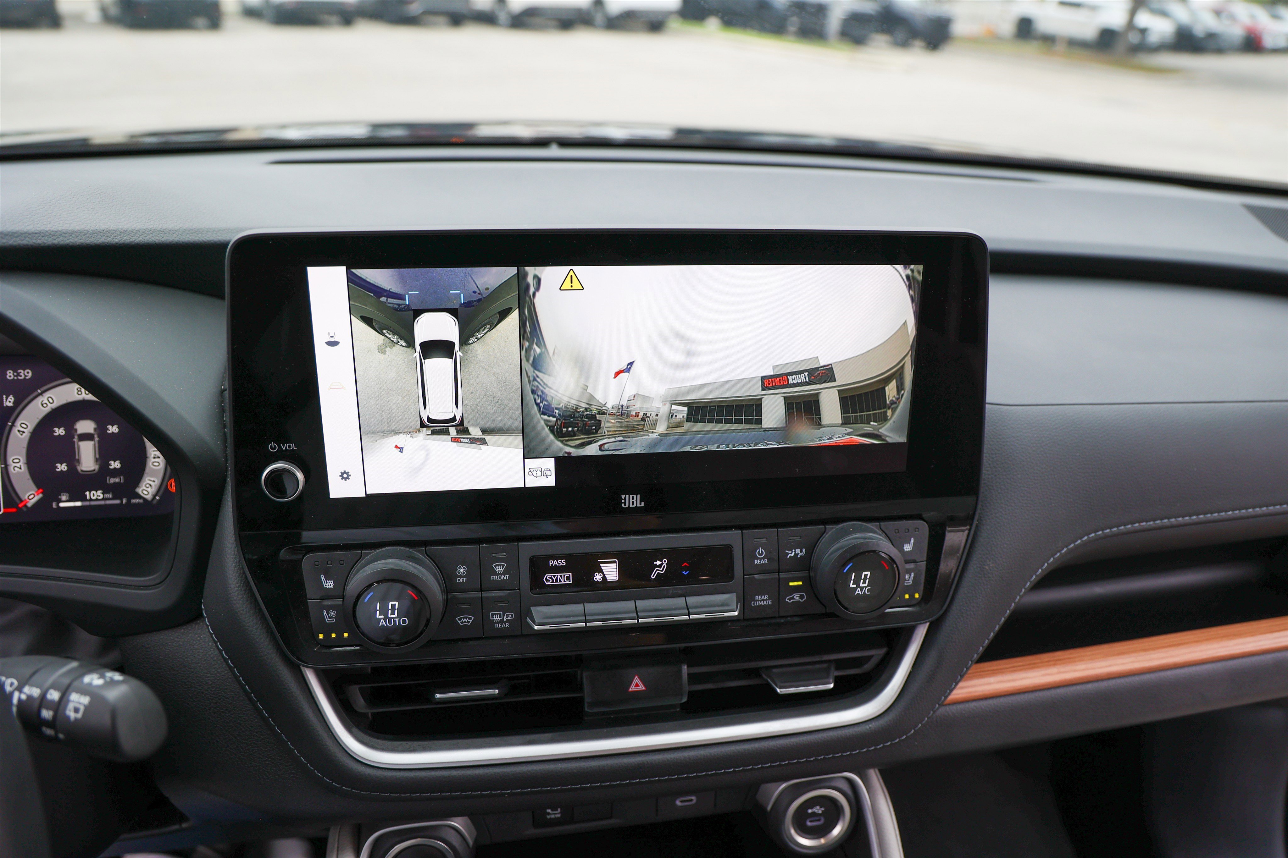 Certified 2025 Toyota Grand Highlander FWD image 21