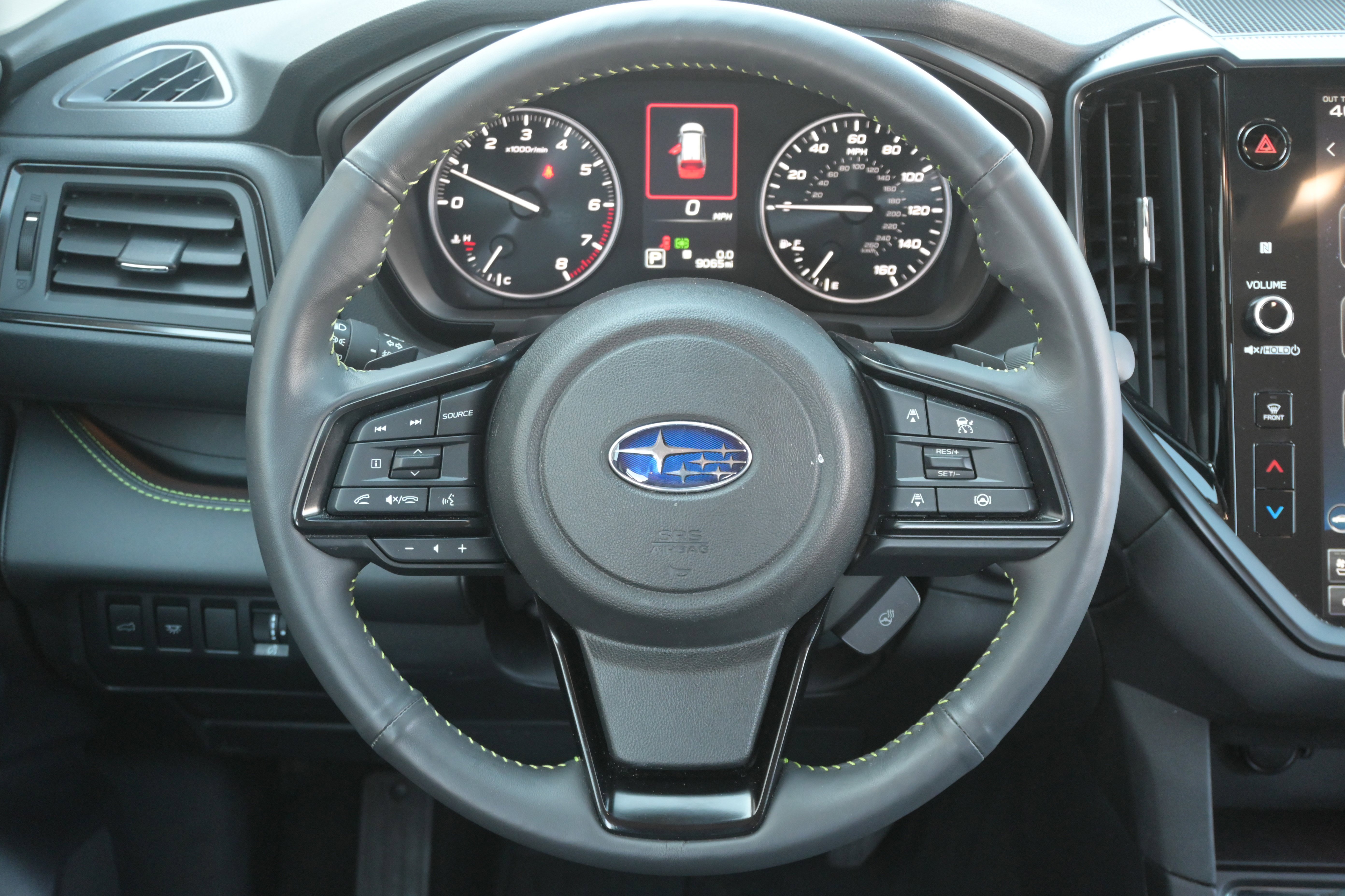 Used 2025 Subaru Ascent Bronze Edition image 17