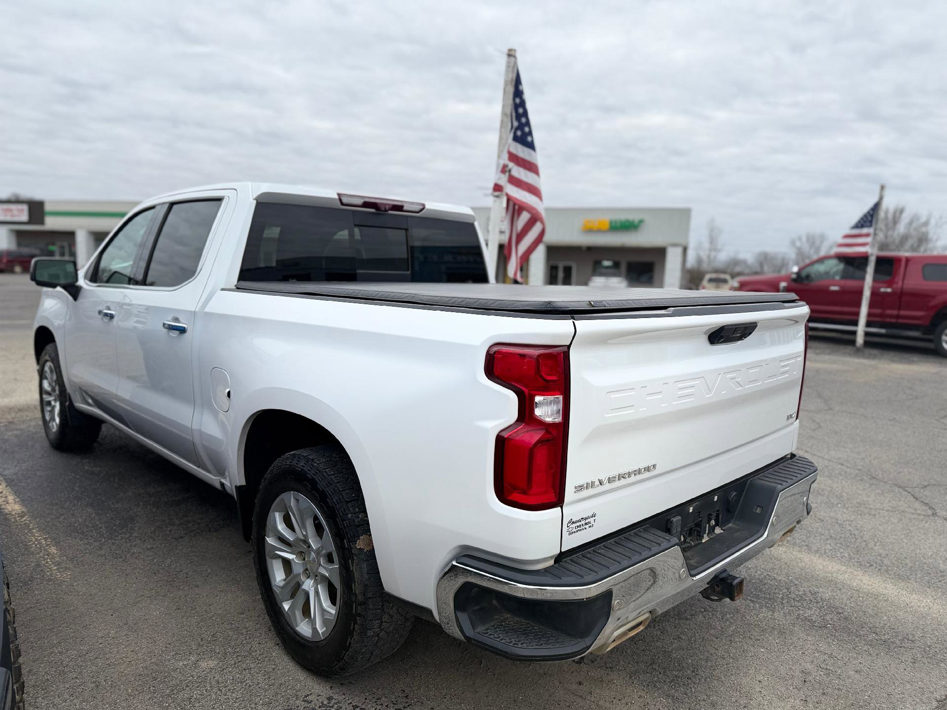Used 2022 Chevrolet Silverado 1500 LTZ w/ LTZ Premium Package image 4