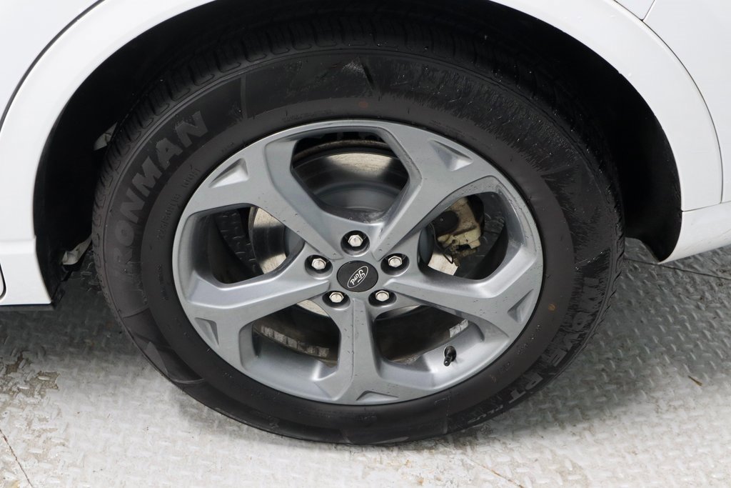 Certified 2023 Ford Escape ST-Line image 18