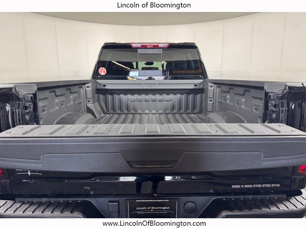 Used 2024 GMC Sierra 3500 Denali Ultimate AWD/4WD image 19