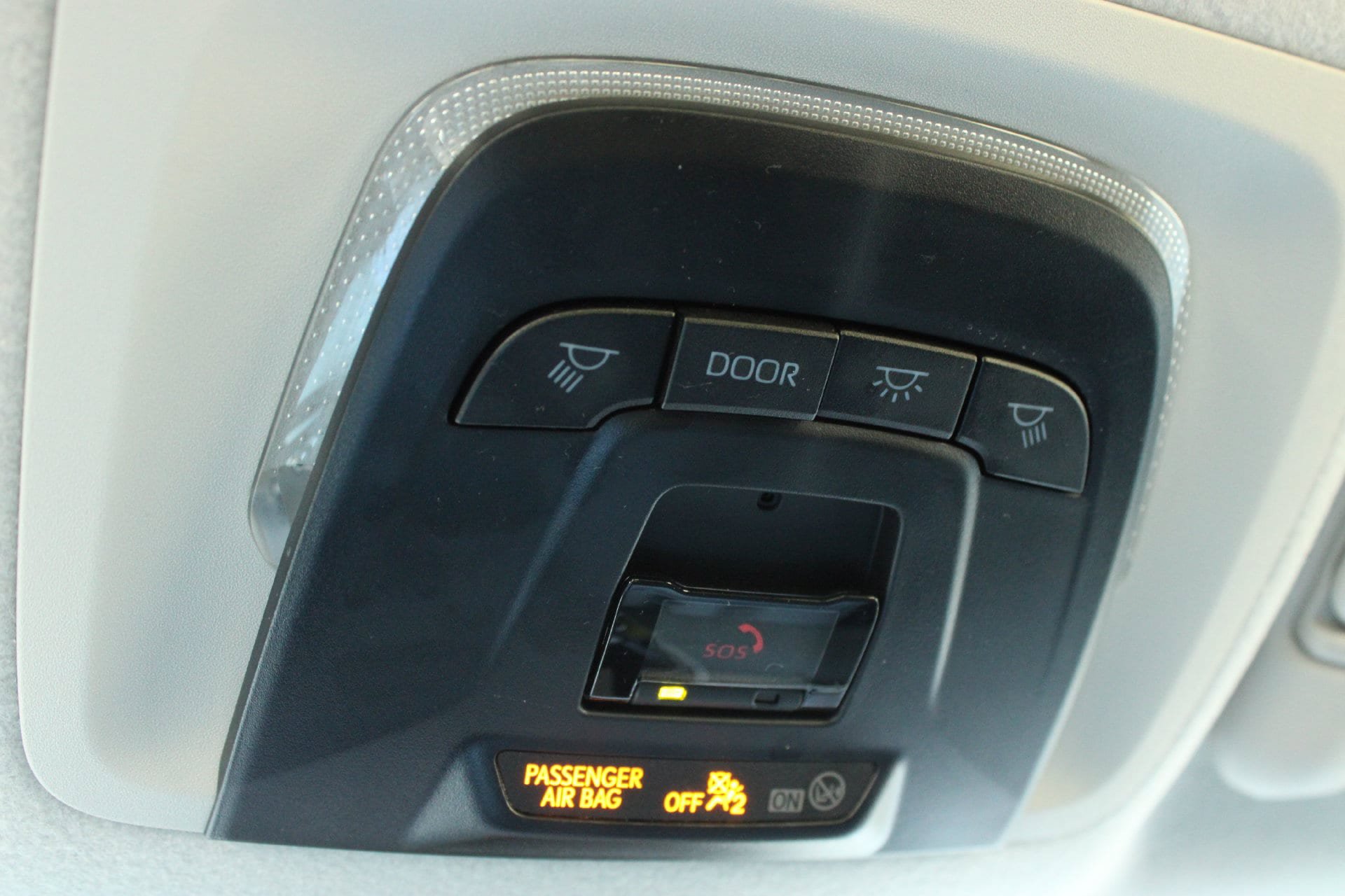 Used 2025 Toyota Corolla LE FWD image 46