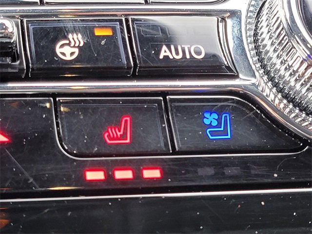 Certified 2022 Lincoln Corsair AWD w/ Equipment Group 101A image 7