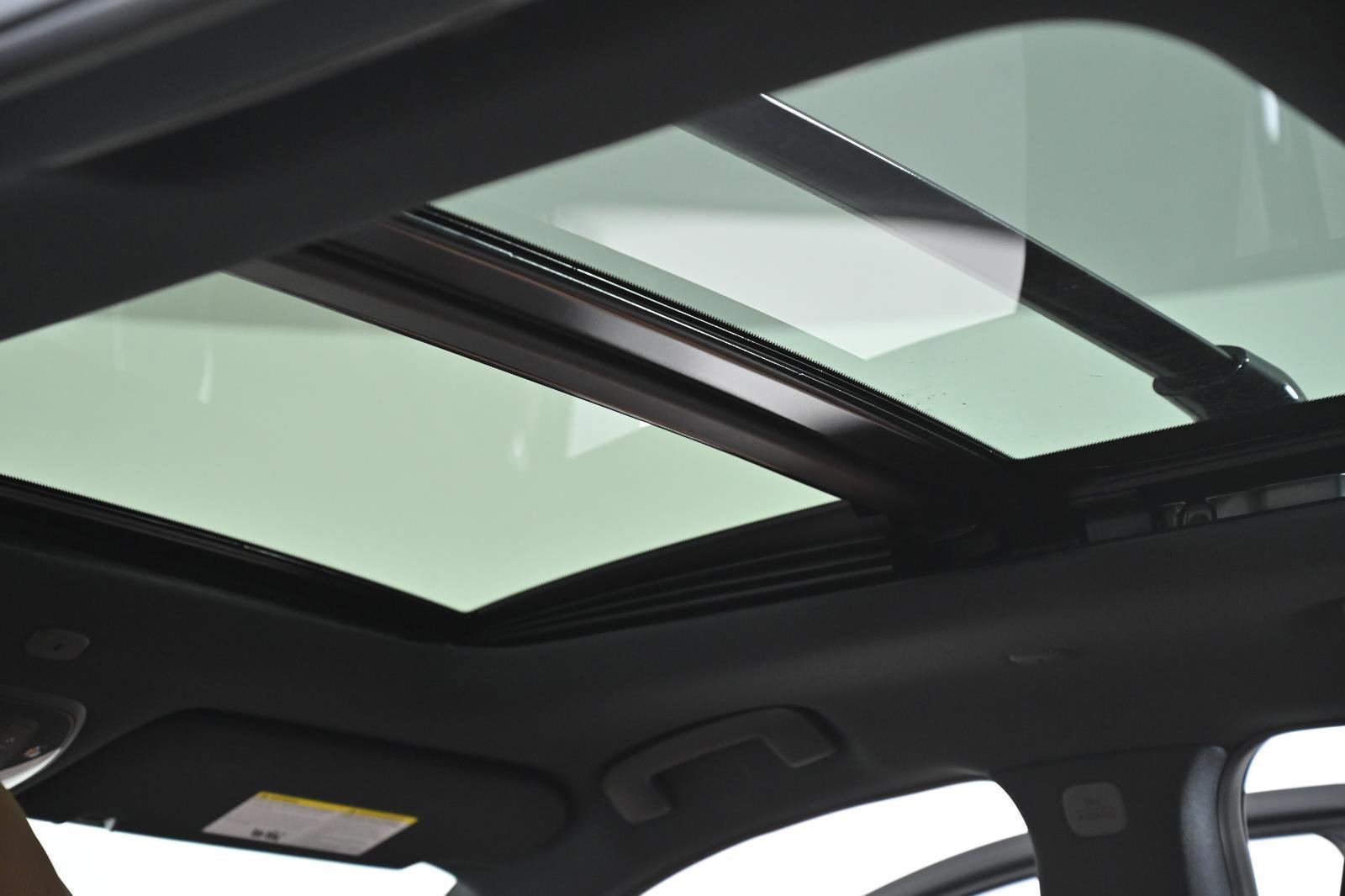 Used 2026 INFINITI QX60 Autograph w/ Dark Cargo Package image 33