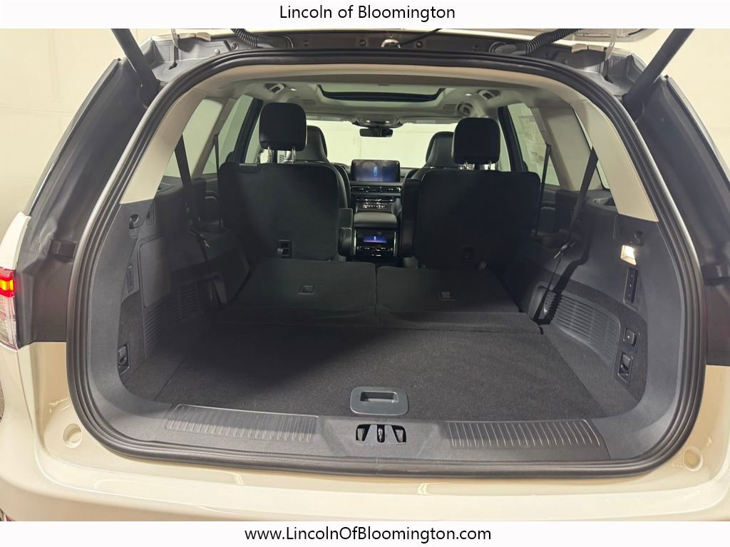 New 2026 Lincoln Aviator Reserve image 23