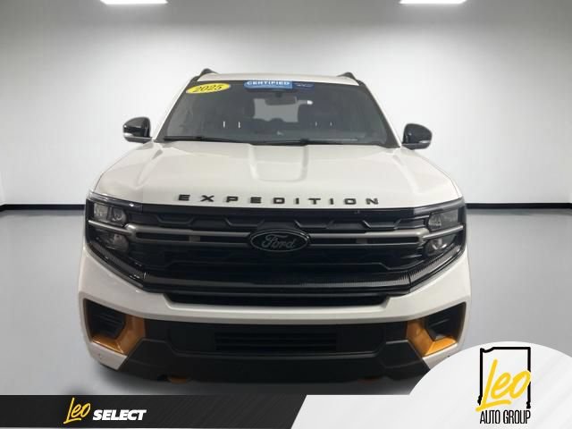 Used 2025 Ford Expedition Tremor AWD/4WD image 10